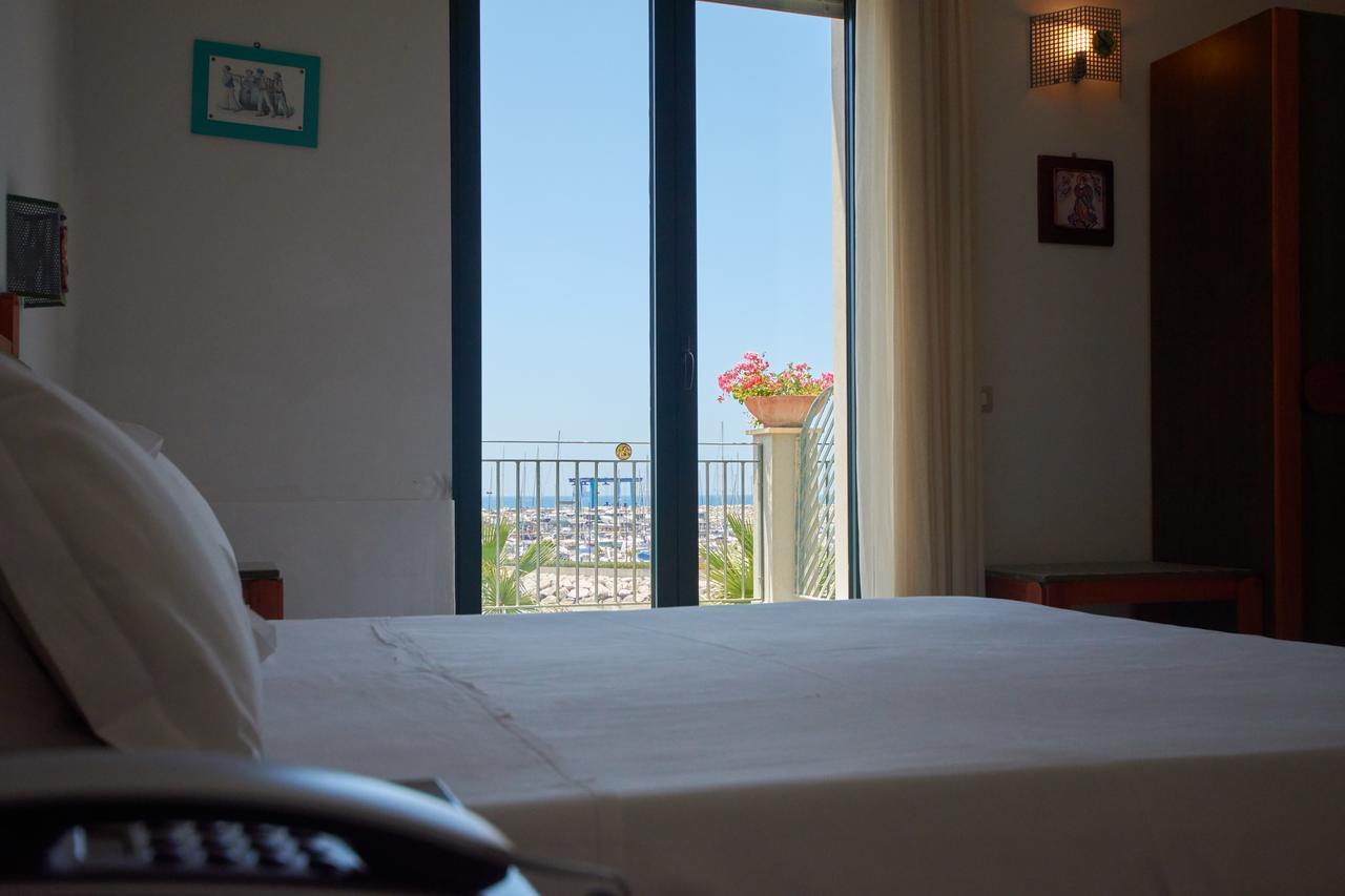 Saint Joseph Hotel Salerno Exterior photo