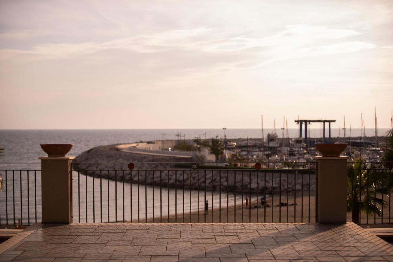 Saint Joseph Hotel Salerno Exterior photo