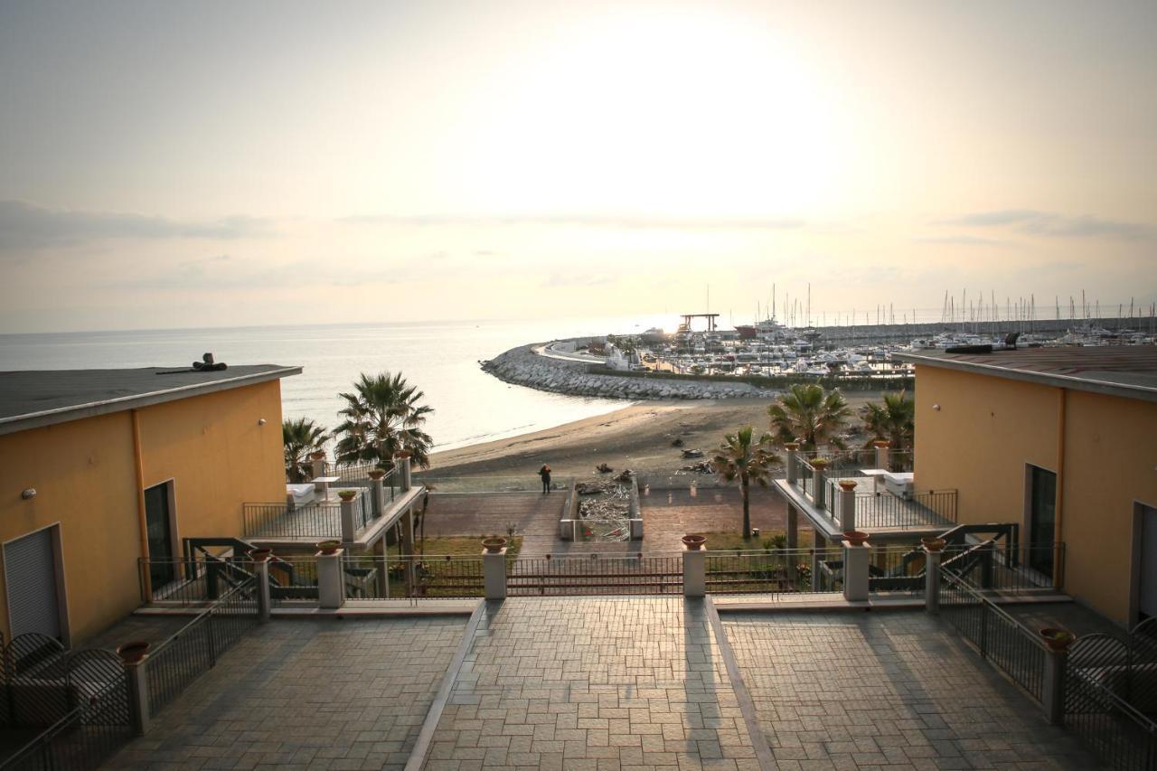 Saint Joseph Hotel Salerno Exterior photo